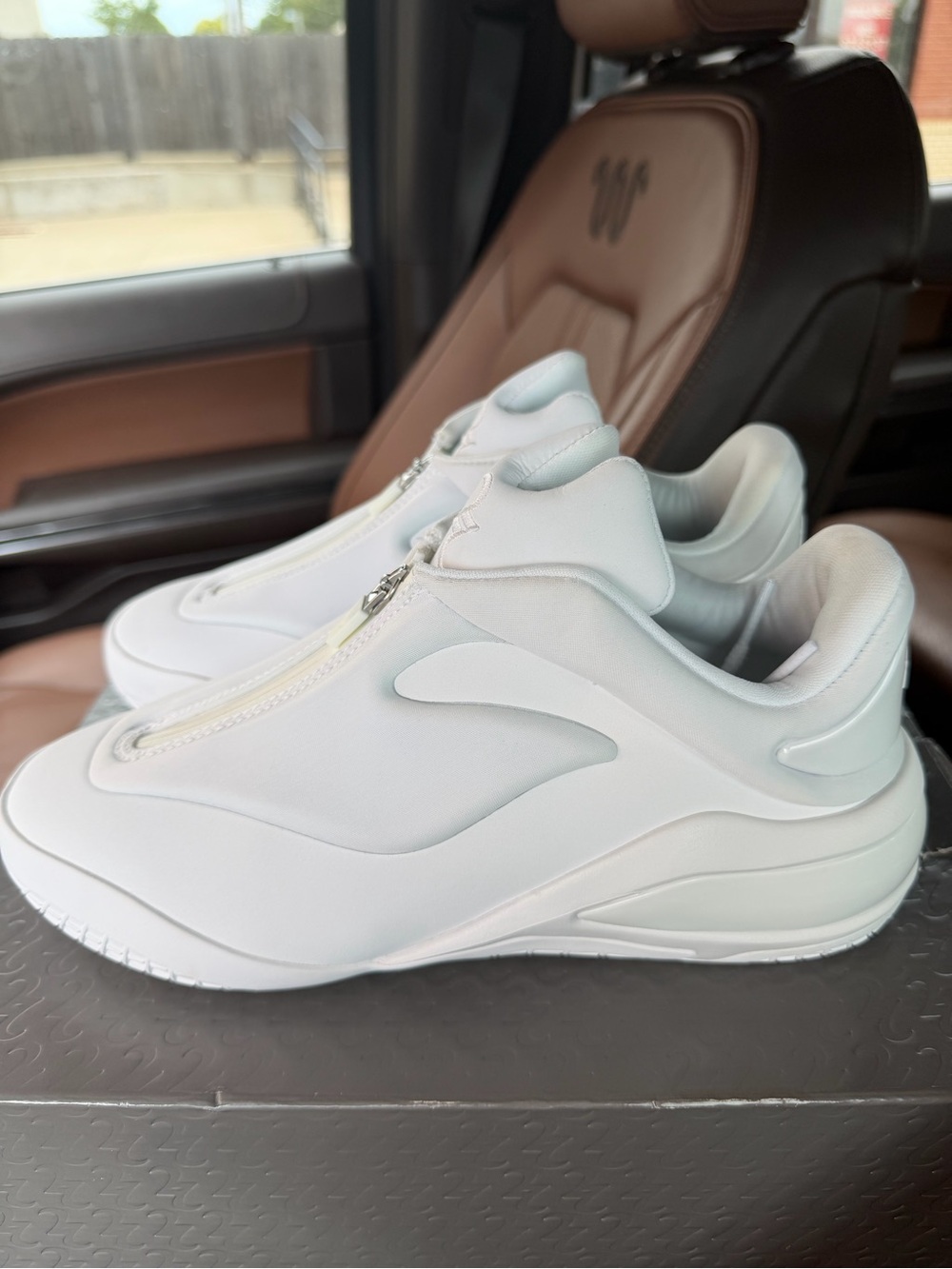 SHAI 1 SGA NEVER WORN BASKETBALL SHOES. Help my son buy new basketball shoes!
